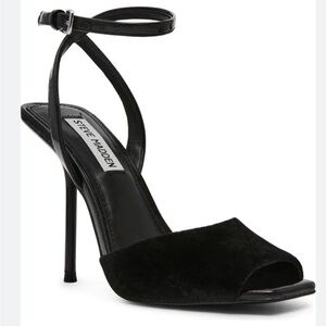 Steve Madden sz 11 black suede heels